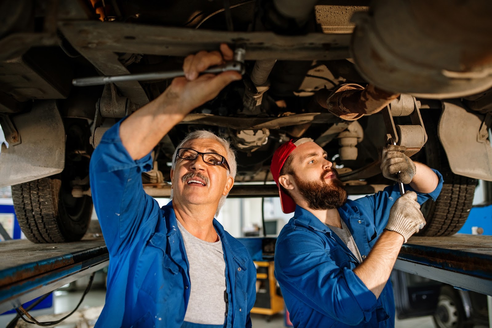 Diesel Mechanic Shops: Services Certifications